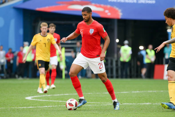 他在门前灵 他在门前灵