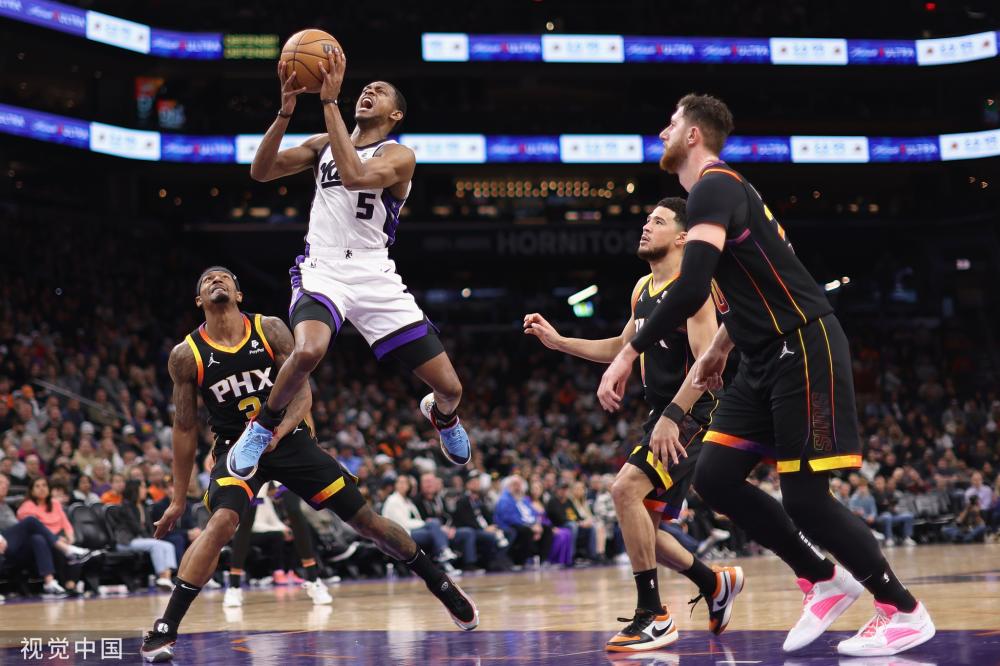 特的攻防作 特的攻防作