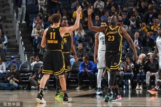 正是靠着这 正是靠着这